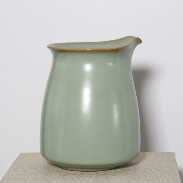 Lin’s Ceramics Song Dynasty Style Tea Pourer