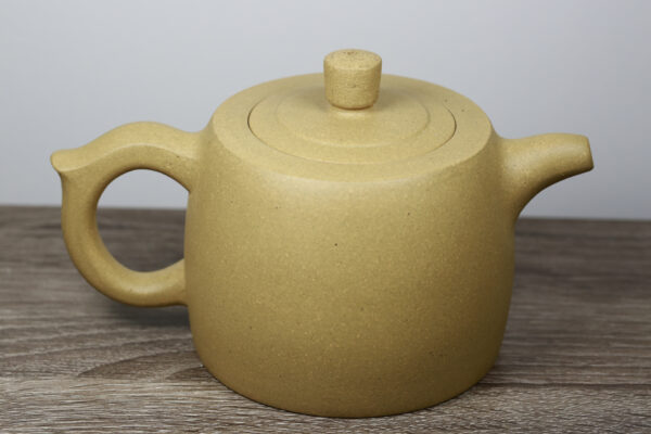 Side view of of Aged Duanni Clay Teapot for 4-6 People