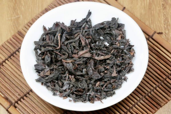 Aged Shuixian Oolong - Aged Tea From the Early 1980s