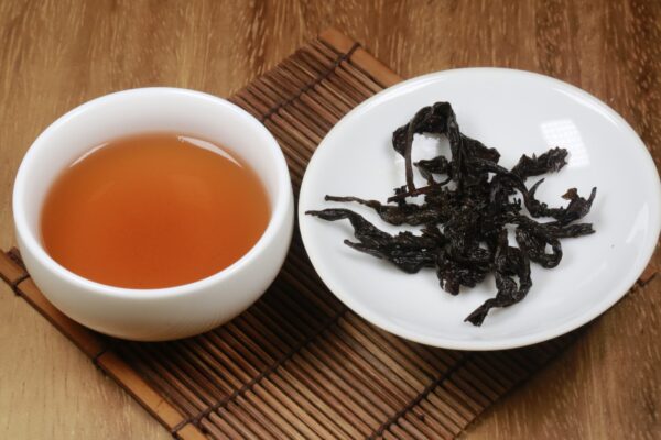 Aged Baozhong Tea on the Table - Taiwan Wenshan District Aged Baozhong