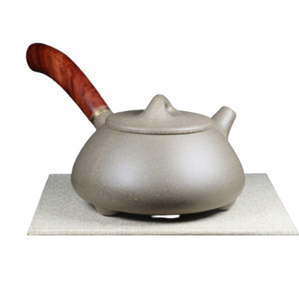Zisha Teapot with Side Handle – Aged Fired Duanni Clay for 2-4 People